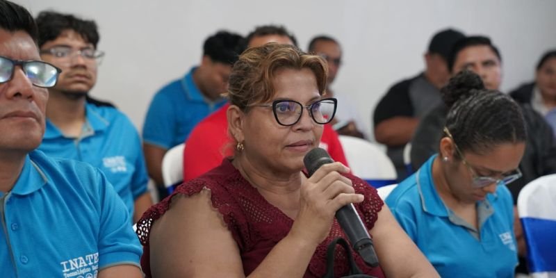 Inicia curso nacional para fortalecer la atención a personas ciegas en instituciones públicas