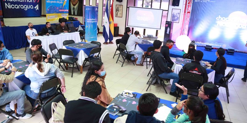 Innovación y Creatividad en los Ideathones Departamentales