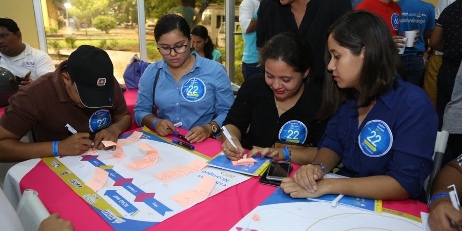 Realizan primer Ideathon Regional en la ciudad de León