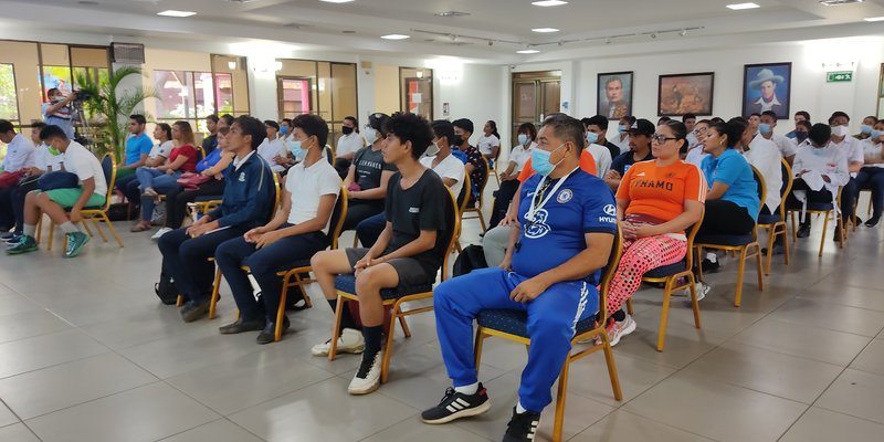 Realizan Intercambio con deportistas destacados de los Centros Tecnológicos