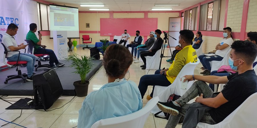 Taller sobre Técnicas de Arbitraje dirigido a estudiantes técnicos deportistas
