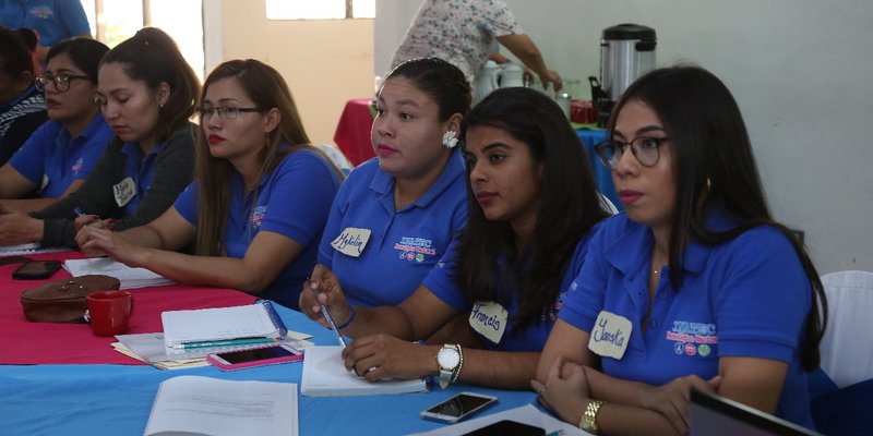 TECNacional - Encuentro Regional con facilitadores del programa Usura Cero