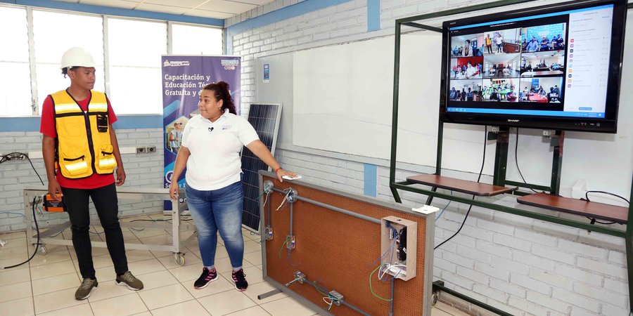 INATEC promueve Mega Clase Virtual: Instalación de Paneles Solares Fotovoltaicos