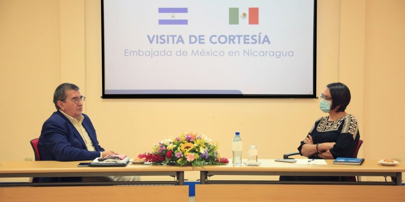 INATEC recibe visita de Embajador de México