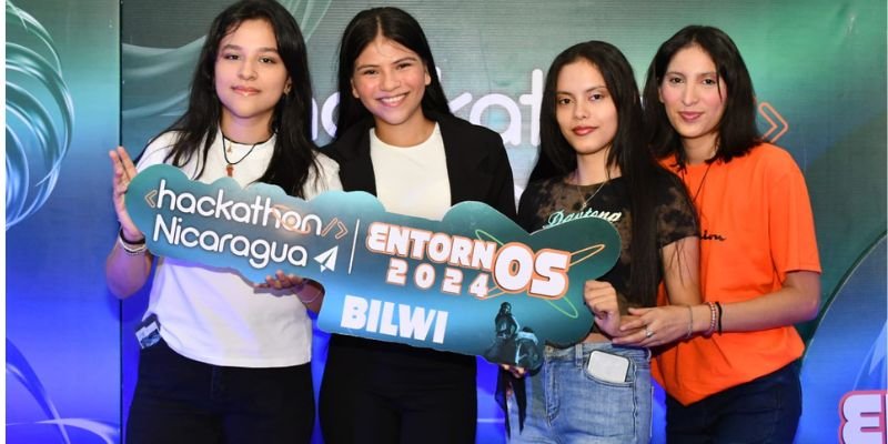 Entre Arte, Cultura, Historia y Tecnología: Bilwi vive la experiencia de los Talleres Creativos Ideathon 2024