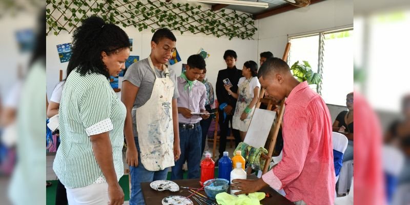 Entre Arte, Cultura, Historia y Tecnología: Bilwi vive la experiencia de los Talleres Creativos Ideathon 2024