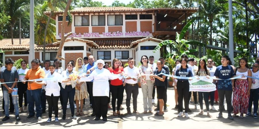 ¡Gran noticia! Inauguran Escuela Hotel Volcán Maderas en la Isla de Ometepe