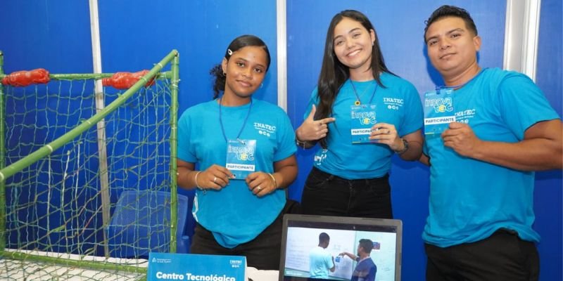 INNOVATEC 2025: Jóvenes técnicos  demuestran su talento e innovación