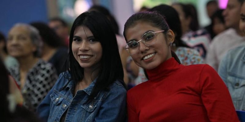 Jóvenes convierten su aprendizaje musical