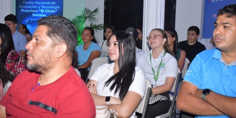 Jóvenes de Estelí convierten su talento en negocio con Hackathon Nicaragua 2026
