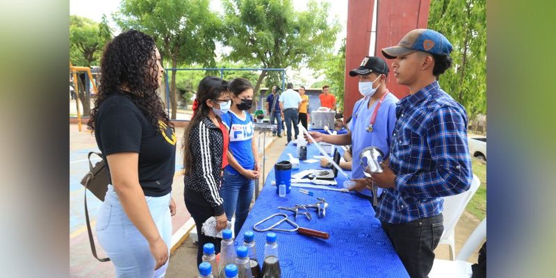 Centros Tecnológicos de Chontales realizan Feria Tecnológica Departamental