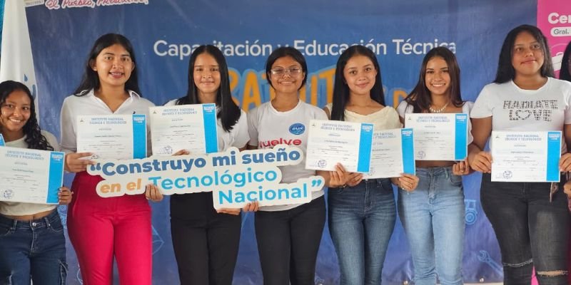 Juventud de Nueva Guinea fortalece sus habilidades tecnológicas con formación gratuita