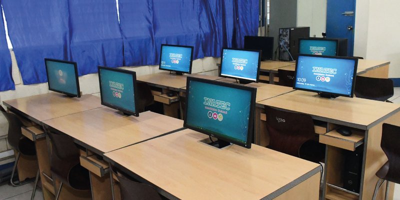 Centro Técnico de Chinandega inaugura 2 Laboratorios de Computación