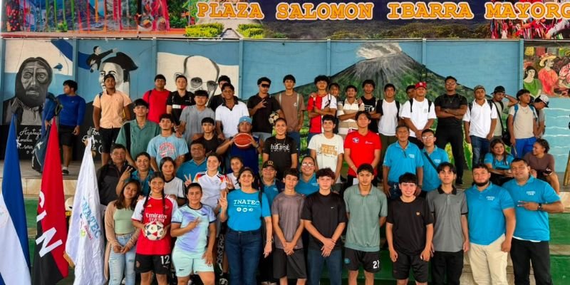 Más de 1,200 estudiantes de educación técnica participan de los Juegos Deportivos Regionales