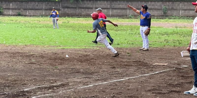 Más de 1,200 estudiantes de educación técnica participan de los Juegos Deportivos Regionales