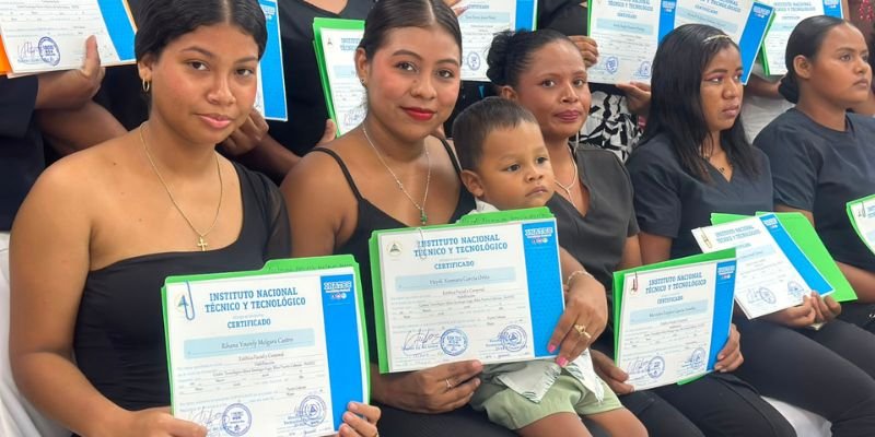 Más de 120 protagonistas reciben certificados en cursos libres y tecnológicos en Puerto Cabezas