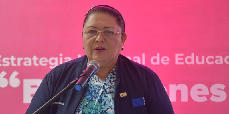 Más de 5 mil docentes participan en Encuentro Nacional “Tiempos de Paz y Dignidad”