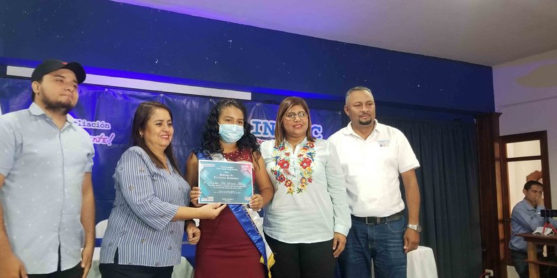 Masaya celebra la Graduación de 147 Técnicos Profesionales