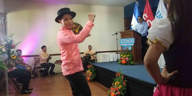 Masaya celebra la Graduación de 147 Técnicos Profesionales