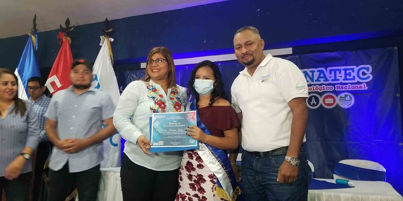 Masaya celebra la Graduación de 147 Técnicos Profesionales