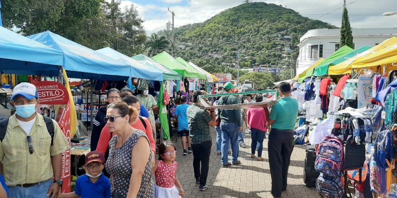 Centros Tecnológicos de Matagalpa celebran Día Nacional de la Educación