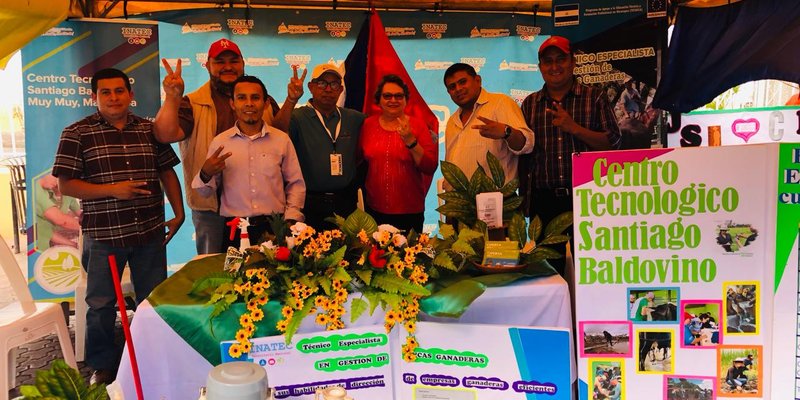 Centros Tecnológicos de Matagalpa celebran Día Nacional de la Educación