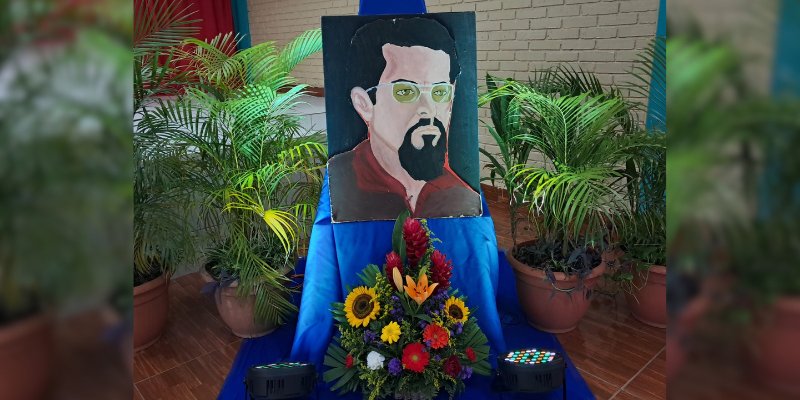 Maestros conmemoran legado del Comandante Carlos Fonseca con circuitos de lectura y narrativas históricas