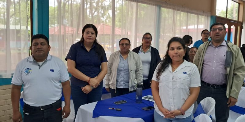 Maestros conmemoran legado del Comandante Carlos Fonseca con circuitos de lectura y narrativas históricas