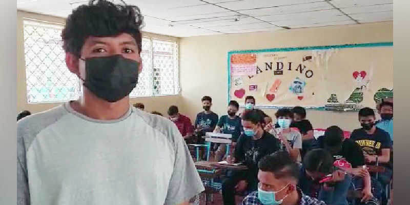 Así se vive el segundo día de clases en el Centro Tecnológico General José Dolores Estrada de Nandaime