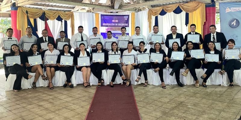 Chinandega cuenta con Docentes Graduados del Técnico Especialista en Didáctica del Idioma Inglés
