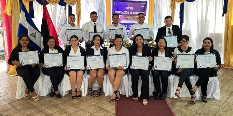 Chinandega cuenta con Docentes Graduados del Técnico Especialista en Didáctica del Idioma Inglés