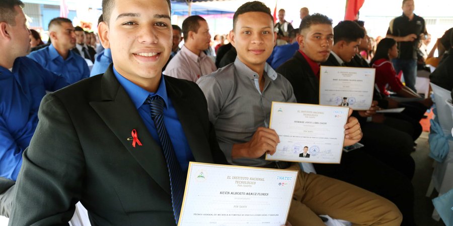 Tecnológico Cmdte. Francisco Rivera Quintero, “El Zorro” de Estelí Celebra Promoción XXXII