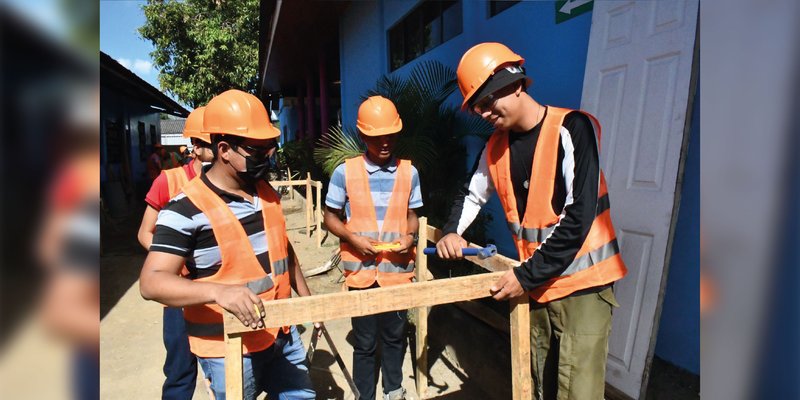 ¿Qué es la Formación Técnica  Basada en el  Modelo Aprender-Haciendo?