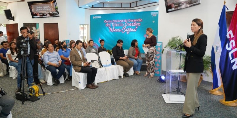 Potencian talento creativo con ciclo de clases magistrales en Centro Nacional de Desarrollo del Talento Creativo