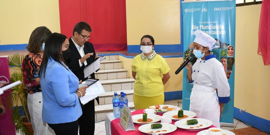 Desarrollan Concursos Regionales de Recetas Saludables con la participación de estudiantes técnicos