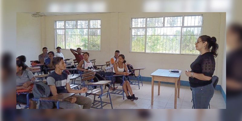 Jóvenes de la Costa Caribe Norte en su Primer Semana de Clases en el Centro Técnico de Waspam