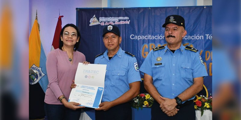 Primera Promoción del Programa de Formación Técnica Angelita Morales celebra su éxito