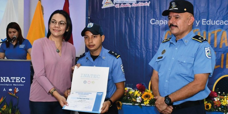 Primera Promoción del Programa de Formación Técnica Angelita Morales celebra su éxito