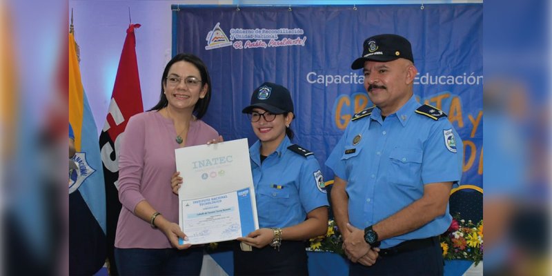 Primera Promoción del Programa de Formación Técnica Angelita Morales celebra su éxito