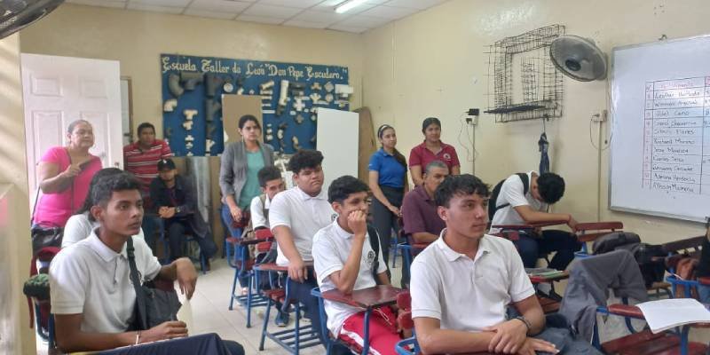 Futuros Bachilleres de León descubren la oferta educativa 2024 del Centro Tecnológico Pepe Escudero