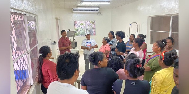 Cooperativas del Marisco recorren instalaciones del Centro Técnico de Puerto Cabezas