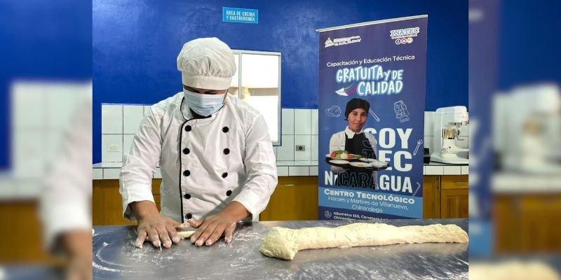 Demostración de habilidades y competencias que se adquieren en las carreras técnicas en Chinandega