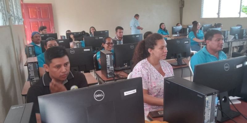 En tan solo 1 o 2 años puedes ser un técnico profesional