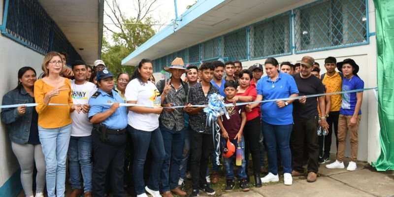 ¡Ambientes renovados! Inauguran mejoras en el internado del Centro Tecnológico Manuel Landez Rojas