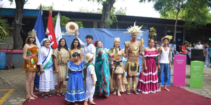 Educación Técnica y Tecnológica conmemora el Legado de la Resistencia Indígena, Negra y Popular