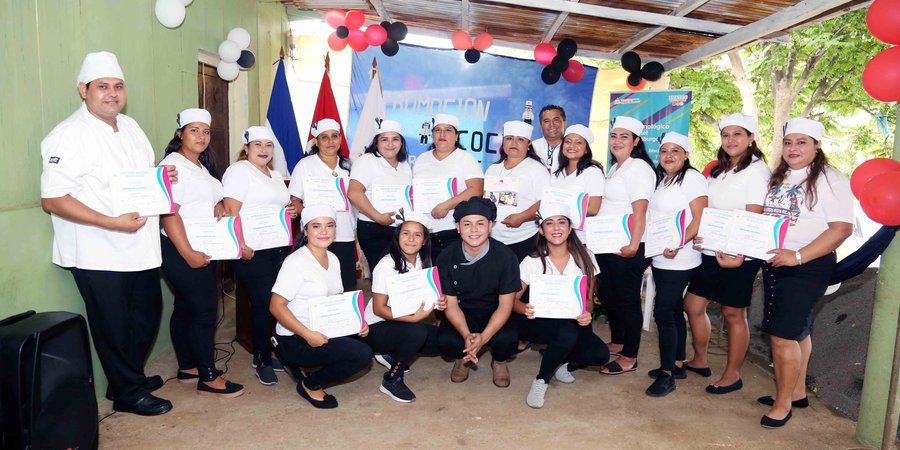Entregan Certificados a protagonistas de la Escuela Municipal de Oficio en San Rafael del Sur