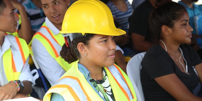 TECNacional - Clases demostrativas: aprendiendo sobre fontanería