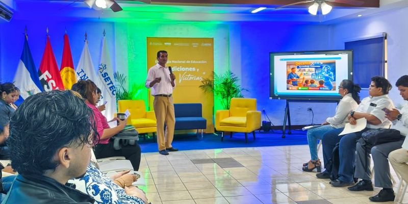 Sistema Educativo Nacional conmemora el Día de la Inteligencia Artificial