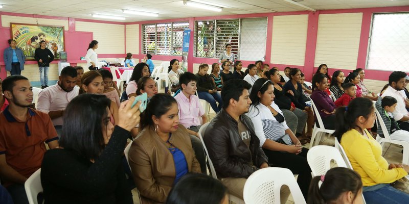 TECNacional - Escuelas Municipales de Oficio permiten superación de las familias