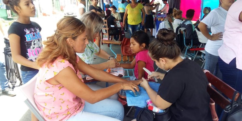 TECNaciona- Familias de Acahualinca disfrutan de Feria Comunitaria en saludo al 40/19